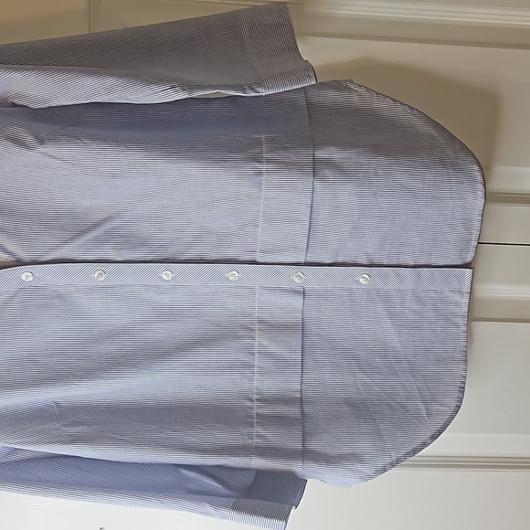 Talbots Half Sleeve Shirt Button Down The Front And Back Size XS - Picture 4 of 8